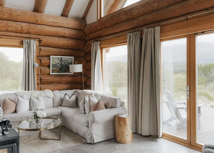 Wild Nurture Eco Luxury Offgrid Log Cabin