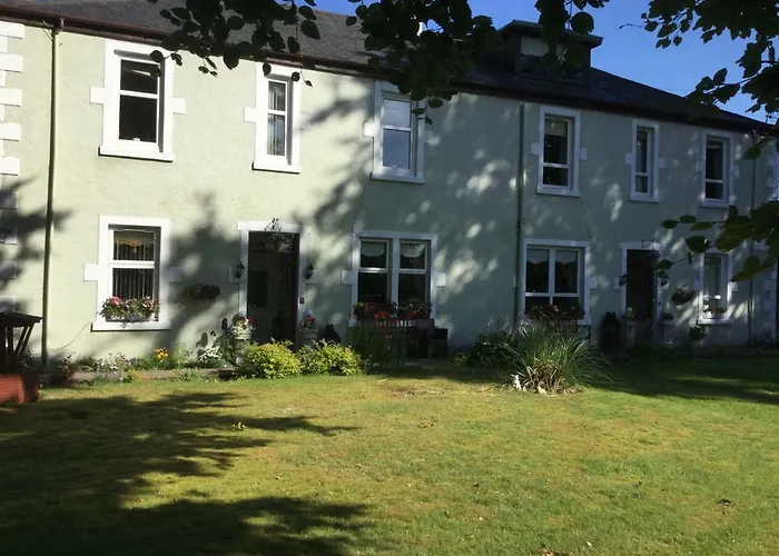 Inverlochy Villas (Adults Only)